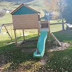 Wuthering Heights Apartman Angolo Terme
